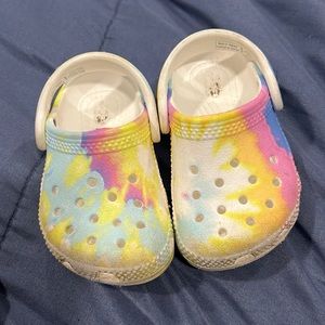 COPY - Baby crocs size 4
